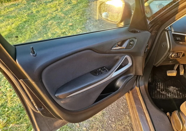 Opel Zafira cena 32900 przebieg: 129161, rok produkcji 2011 z Solec Kujawski małe 407